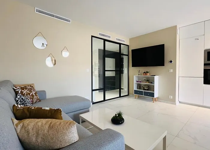 Super Logement - Mer A 5 Min A Pieds !
