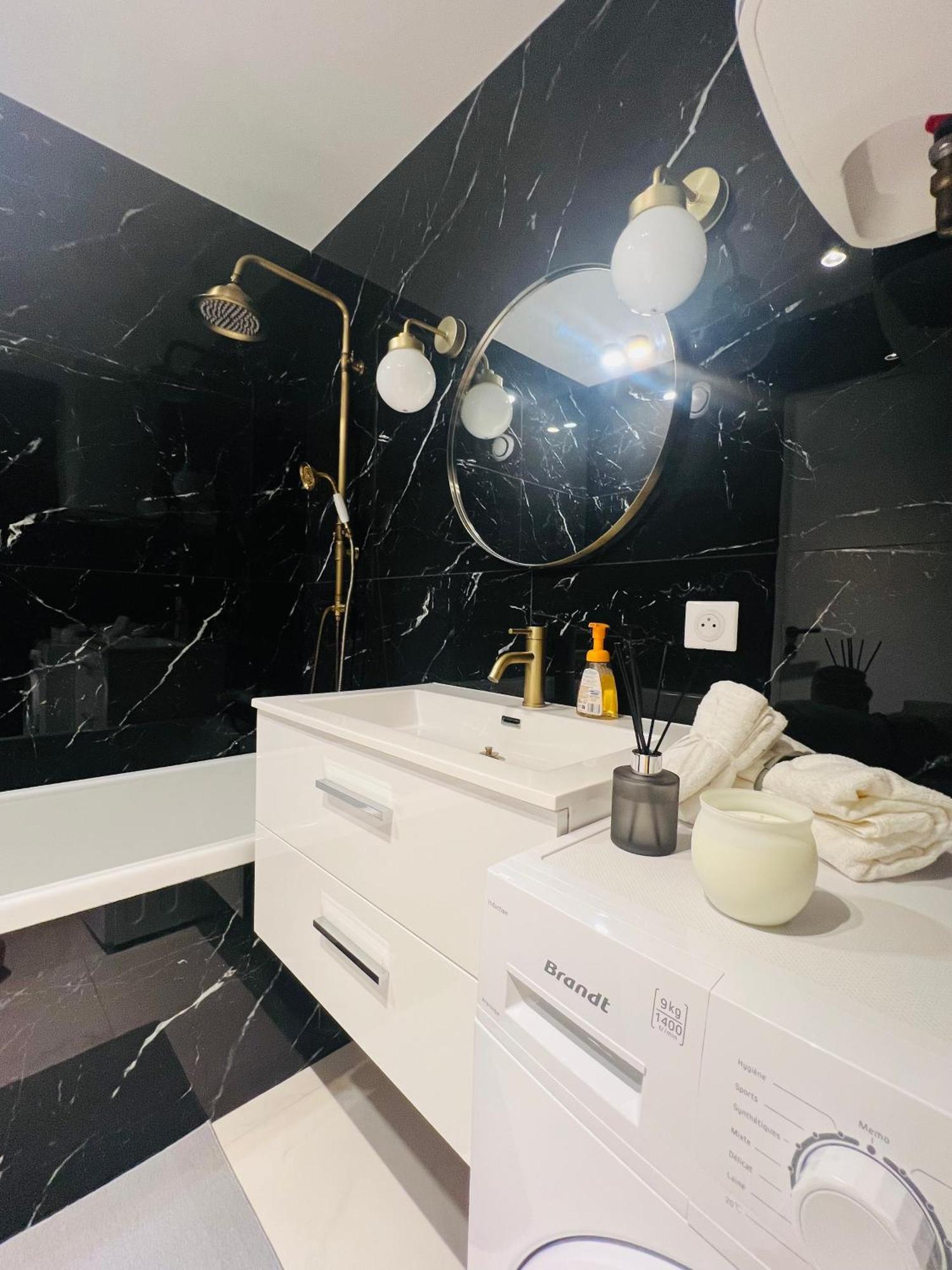 Apartment Super - A 5 Min A Pieds ! *